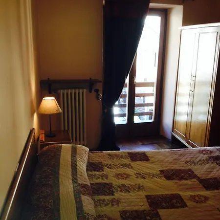 Maison Mont Blanc Apartment Courmayeur